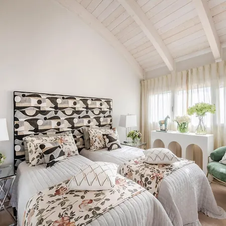 Apartment Modern Panoramic Loft With Terrace, Elevator Lucca