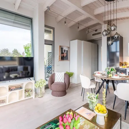 Modern Panoramic Loft With Terrace, Elevator Apartment