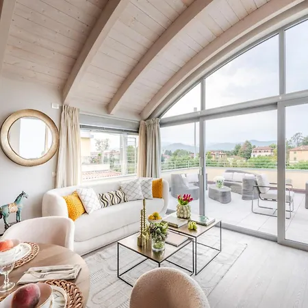 Penthouse In With Terrace And Views